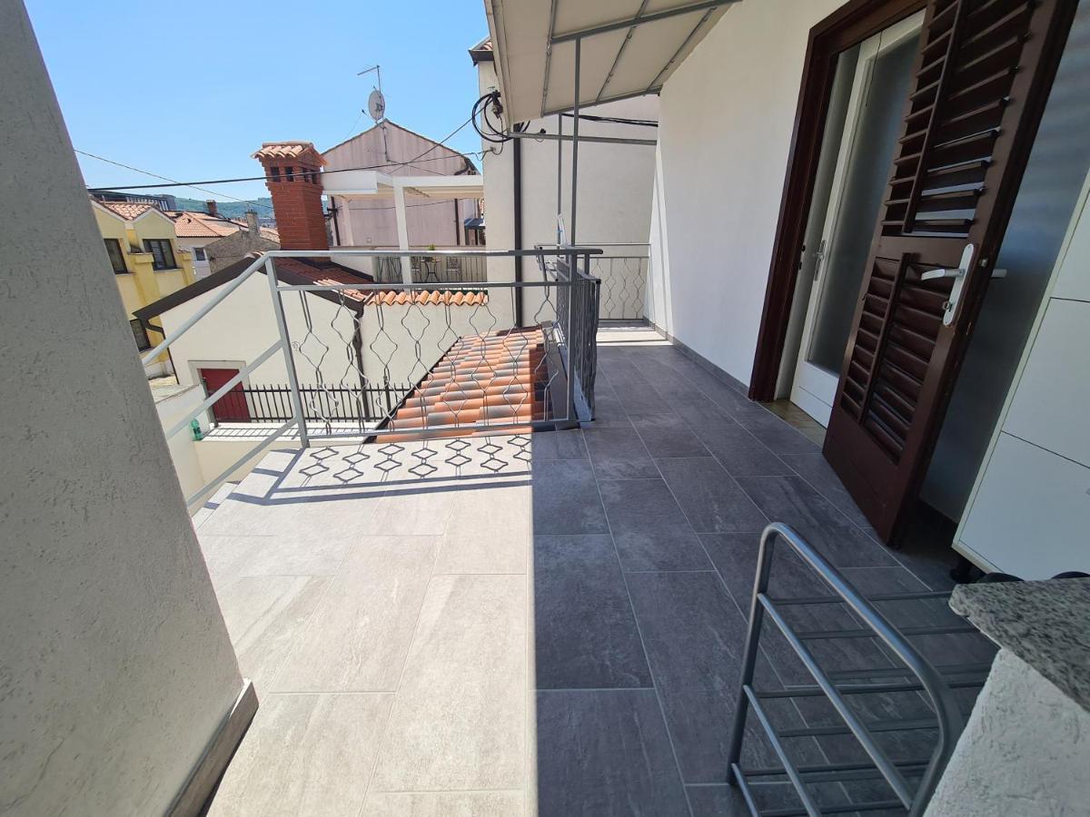 Apartma Iva Koper Exteriör bild