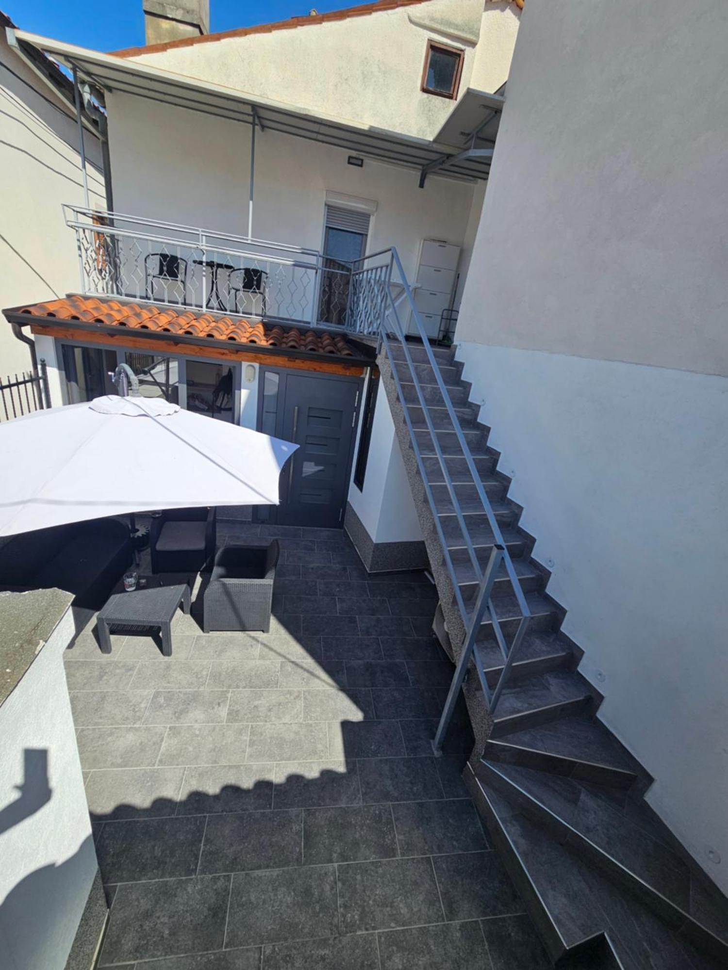 Apartma Iva Koper Exteriör bild